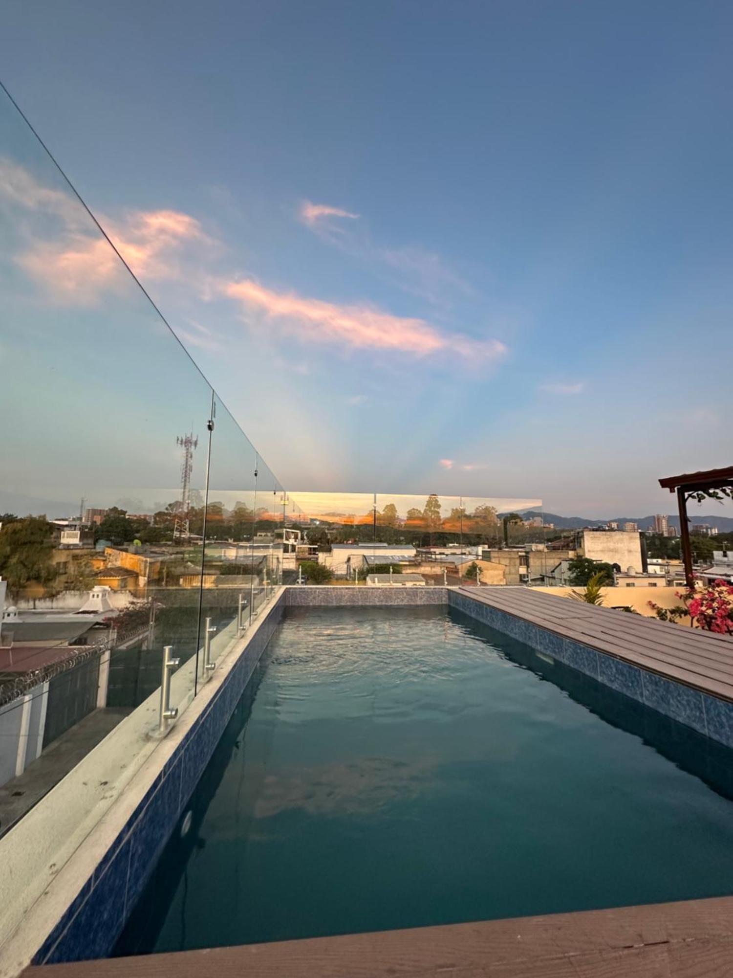 Sky Garden Hotel Guatemala City Luaran gambar