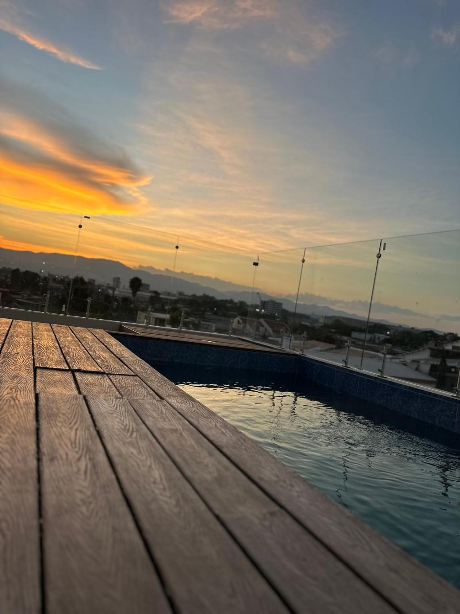 Sky Garden Hotel Guatemala City Luaran gambar